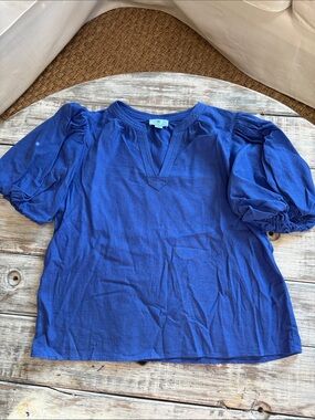 CeCe gorgeous flowy top, as new condition, size XL
